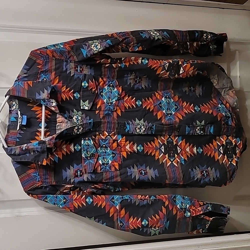 Kavu long sleeve button up, medium